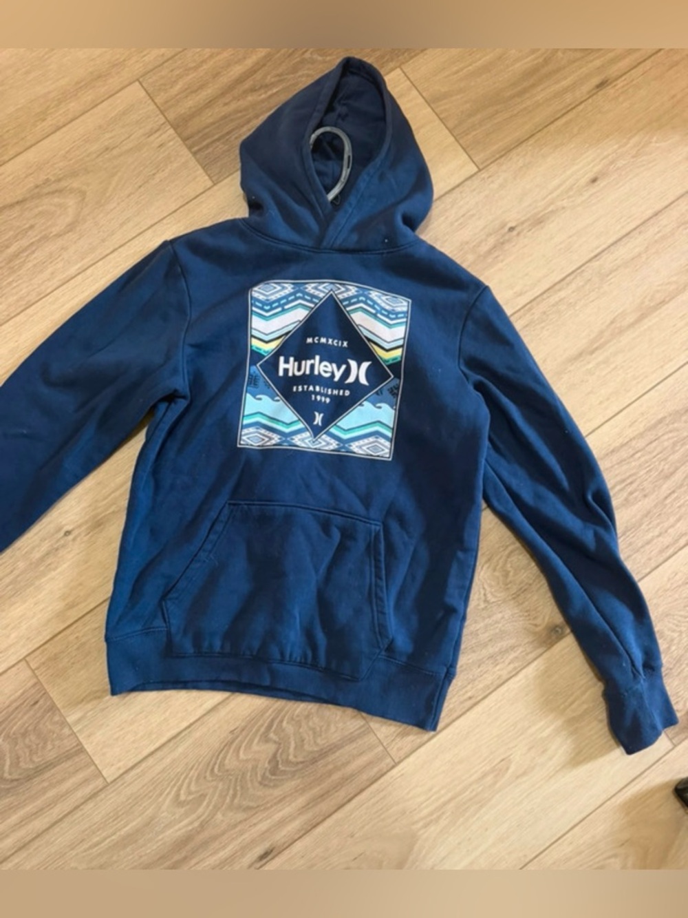 Hurley Navy and Light Blue Striped Cotton Tee with Label Boys XL (18-20) NWOT